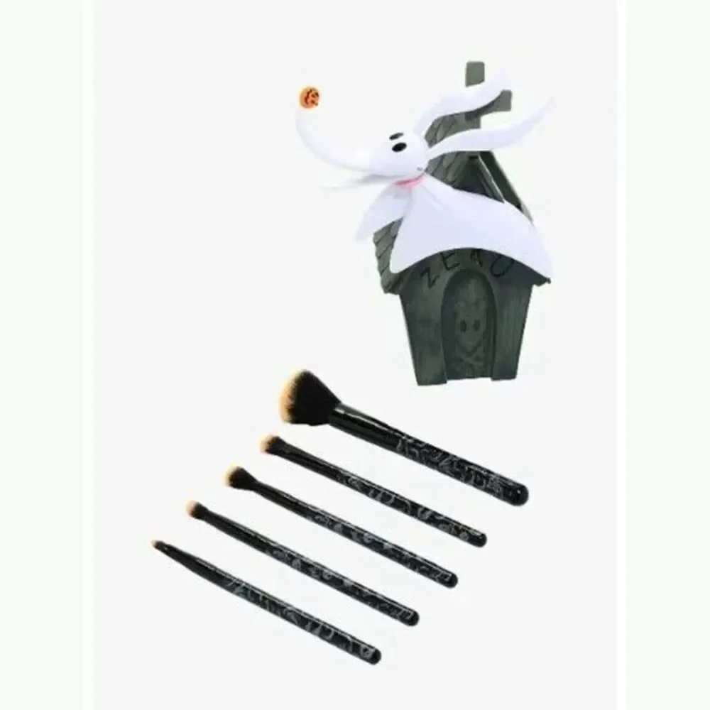 Loungefly Disney The Nightmare Before Christmas Zero's Doghouse Makeup Brush Set - Picture 3 of 3